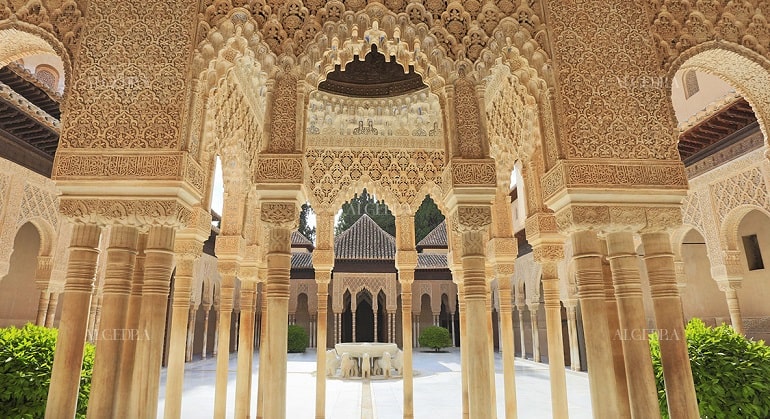 طراحی داخلی کاخ های اسلامی